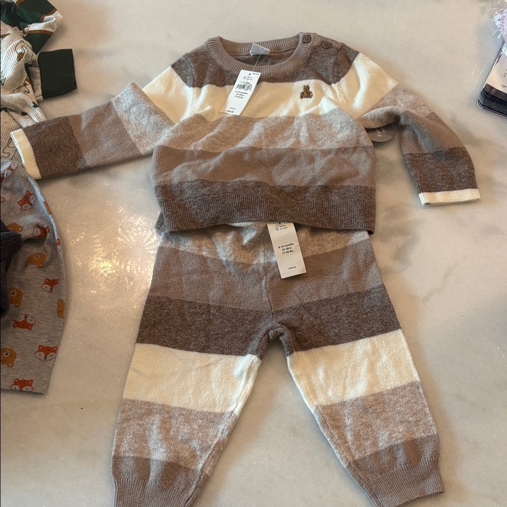 Baby Boy Infant Toddler Lot Bundle Outfit 12m 6-12m Gap Carters Pekkle - Picture 2 of 7